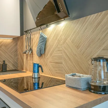 Beautiful Apartment With Balcony For 6 People In Cracow By Noclegi Renters Krakow Exterior photo